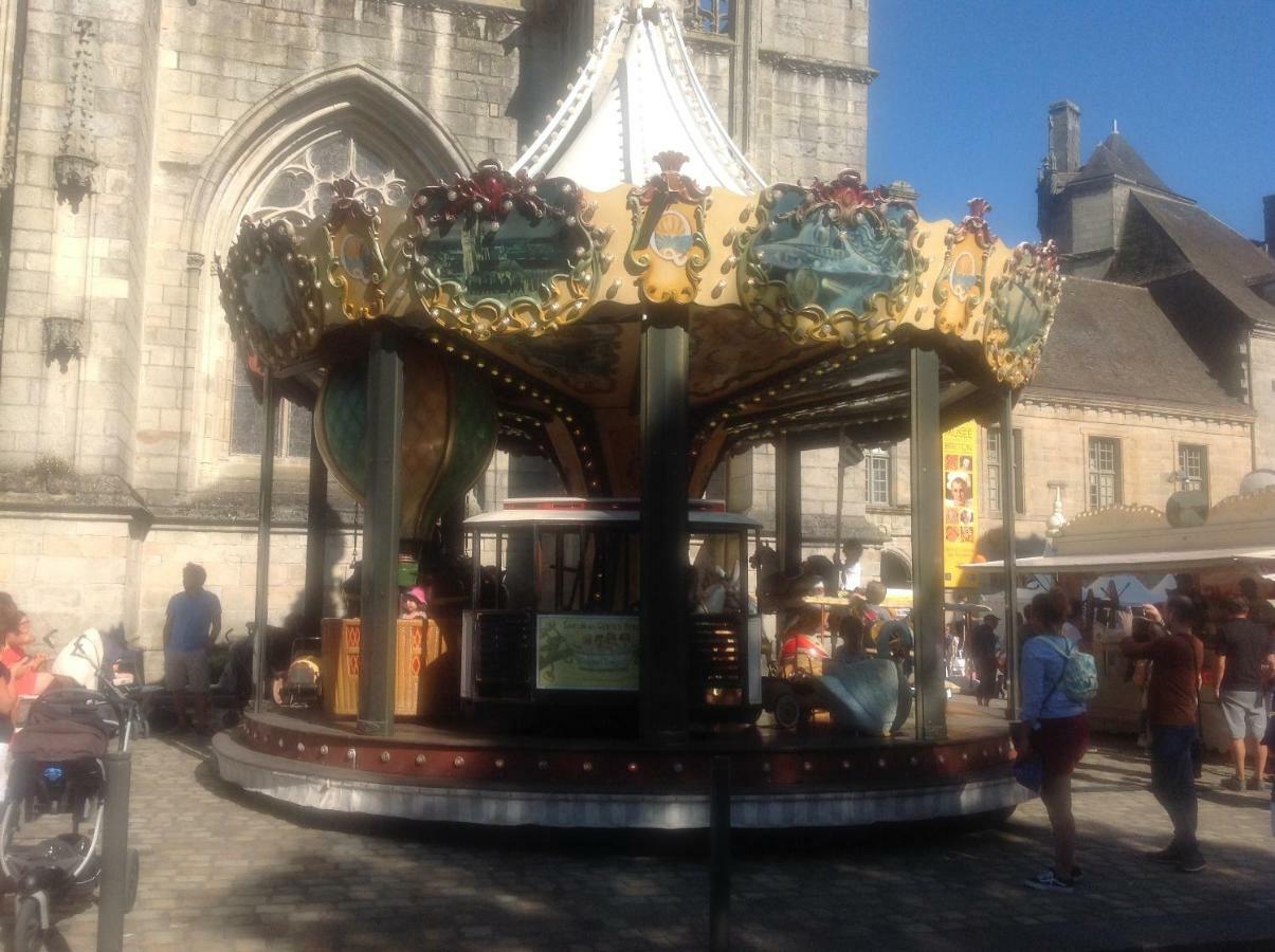 Le Vieux Quimper Classe*** Apartment Bagian luar foto