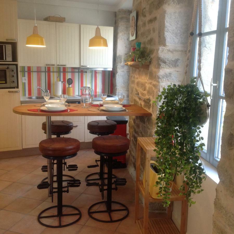 Le Vieux Quimper Classe*** Apartment Bagian luar foto
